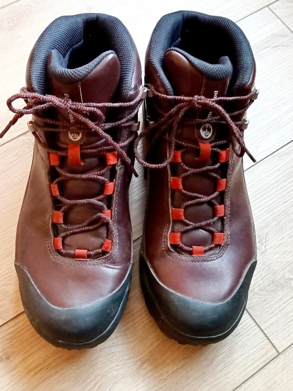 Patagonia Men's P26 Mid Gore-tex Espresso  size 13